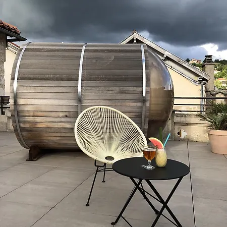 Appartamento Les Fleurines By Urban Style