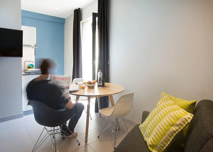 Les Fleurines By Urban Style Apartament *