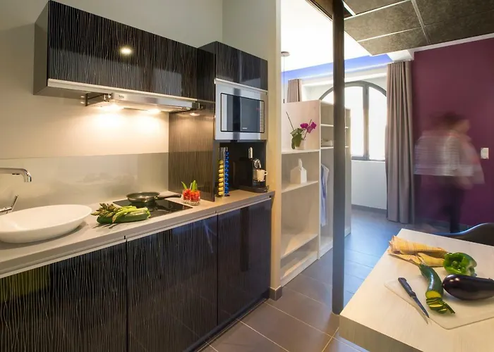 Apartament Les Fleurines By Urban Style *